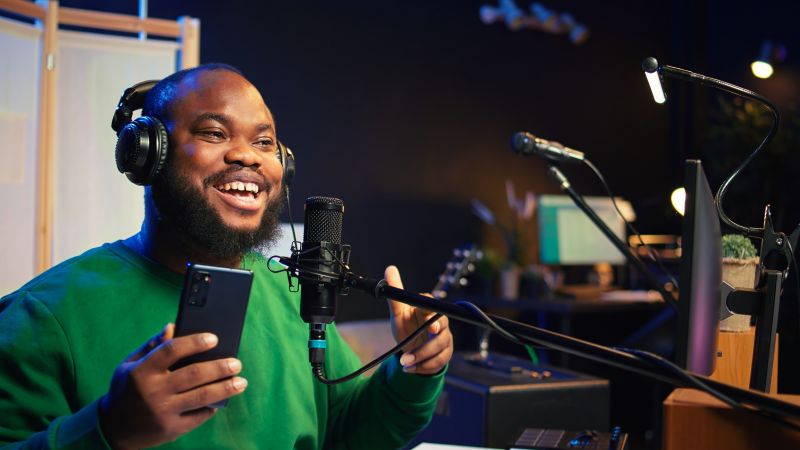 Professional lyrics and melodies that resonate with audiences
